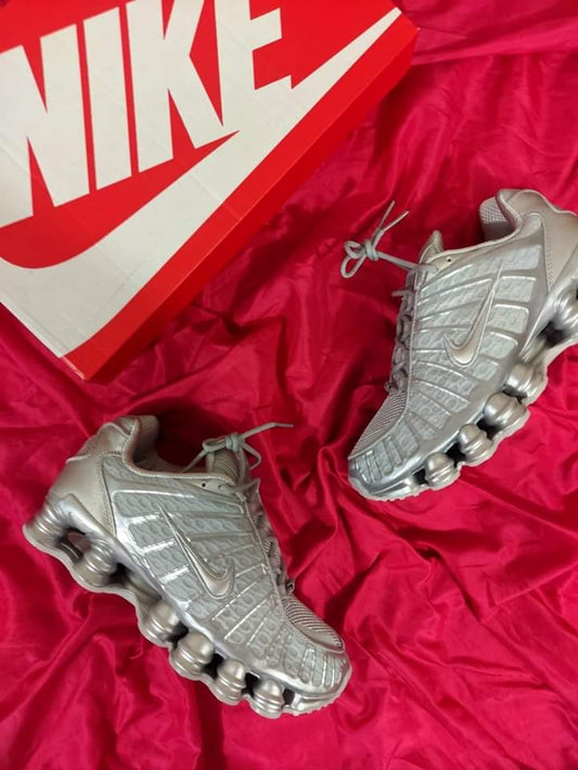 Zapatillas Nike Shox TL Talla 39 al 46 A 320 Soles A PEDIDO