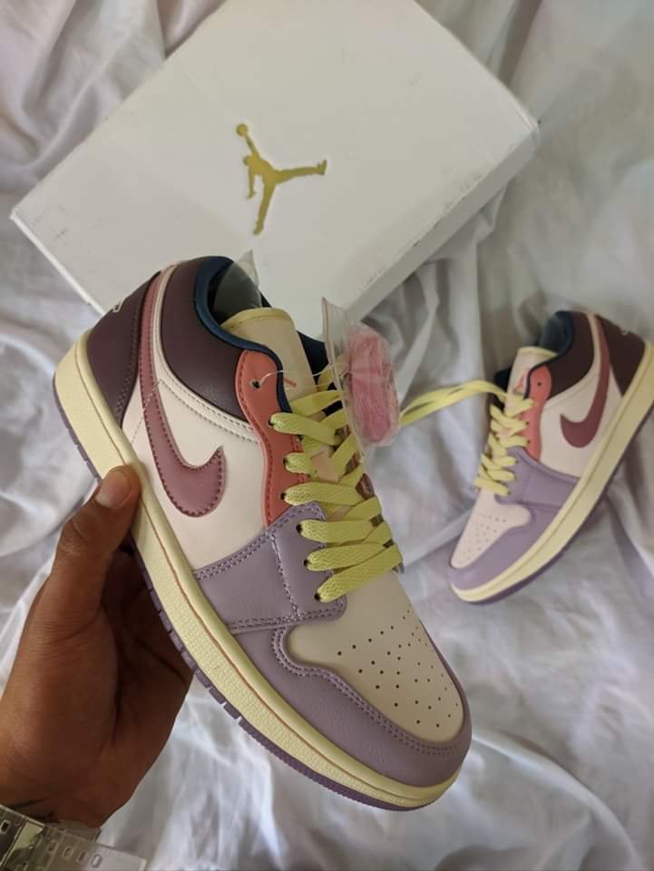 Zapatillas Jordan Retro 1 Low "Pastel Purple"  Talla 36 al 47 a 360 Soles A PEDIDO