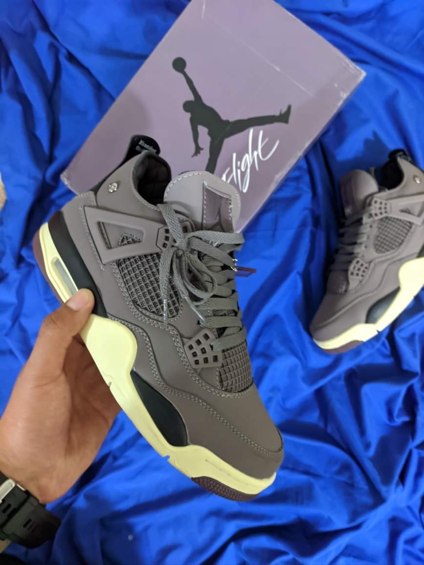 Zapatillas Jordan Retro 4 "A Ma Maniere" Talla 39 al 47 a 380 Soles A PEDIDO