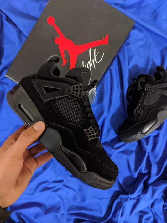 Zapatillas Jordan Retro 4 "Black Cat"  Talla 36 al 47 a 380 Soles A PEDIDO