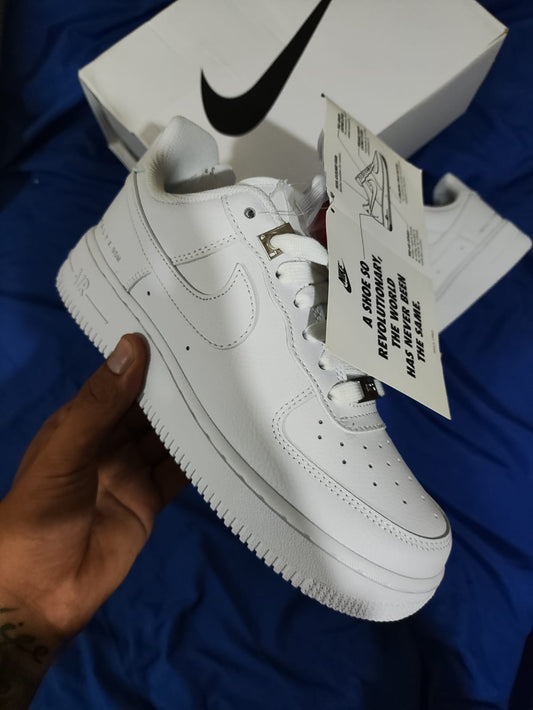 Zapatillas Nike Air Force 1 a 340 Soles | 36-45