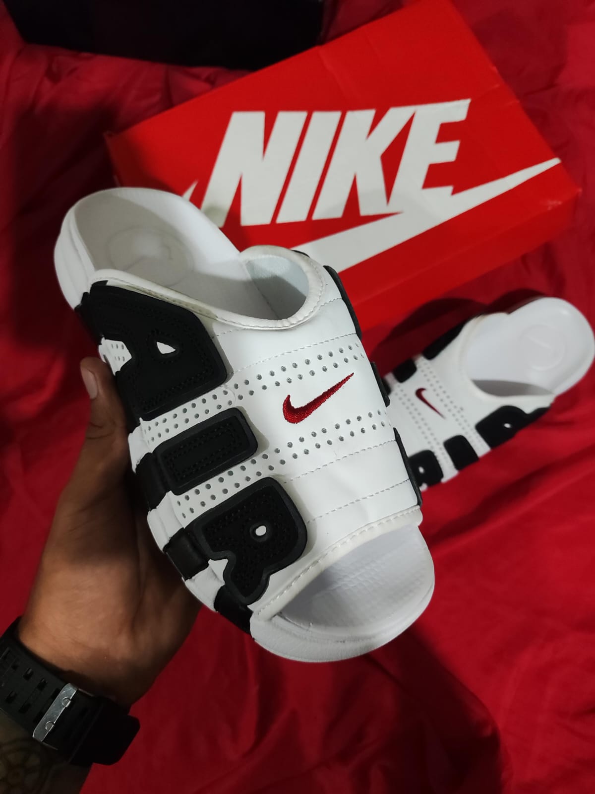 Sandalias Nike Air More Uptempo Slide ‘White Varsity Red’ a 240 soles