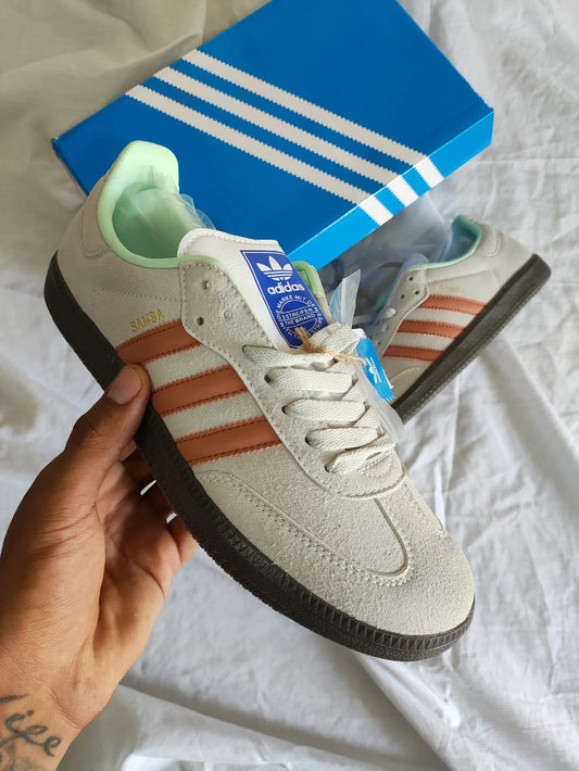 Zapatillas Adidas Samba OG Clay Strata a 320 soles