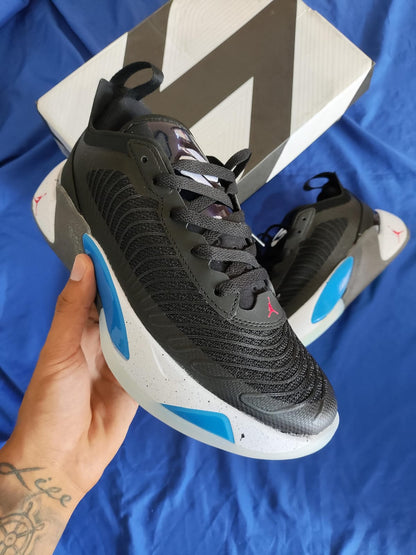 Zapatillas Nike Air Jordan Luka 1 Signal Blue a 360 soles