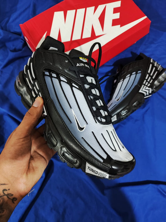 Zapatillas Nike Air Max Plus III a 320 Soles