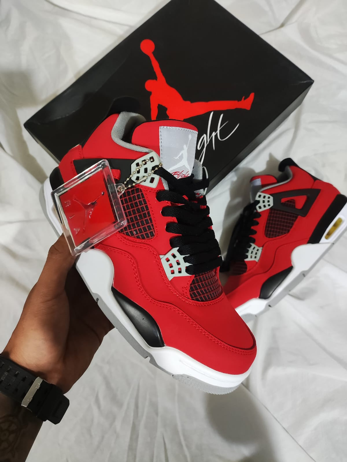 Zapatillas Air Jordan 4 Retro "Toro Bravo" a 360 Soles | 27-47