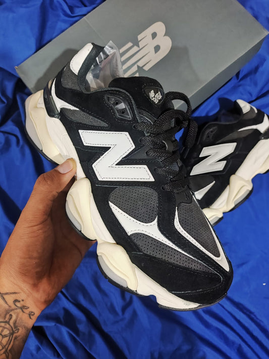 Zapatillas New Balance 9060 "Black and White" a 320 Soles | 36-45