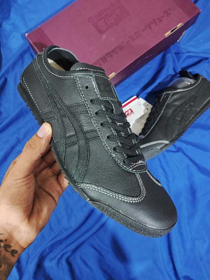 Zapatillas Onitsuka Tiger Mexico 66 "All Black" a 320 Soles | 36-45