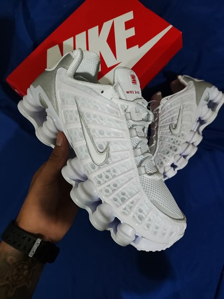 Zapatillas Nike Shox TL a 320 Soles | 39-46