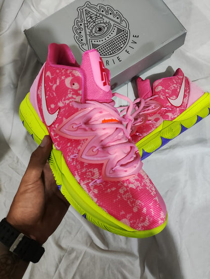 Zapatillas Nike Kyrie 5 "Bob Esponja Patricio" a 360 Soles | 39-47