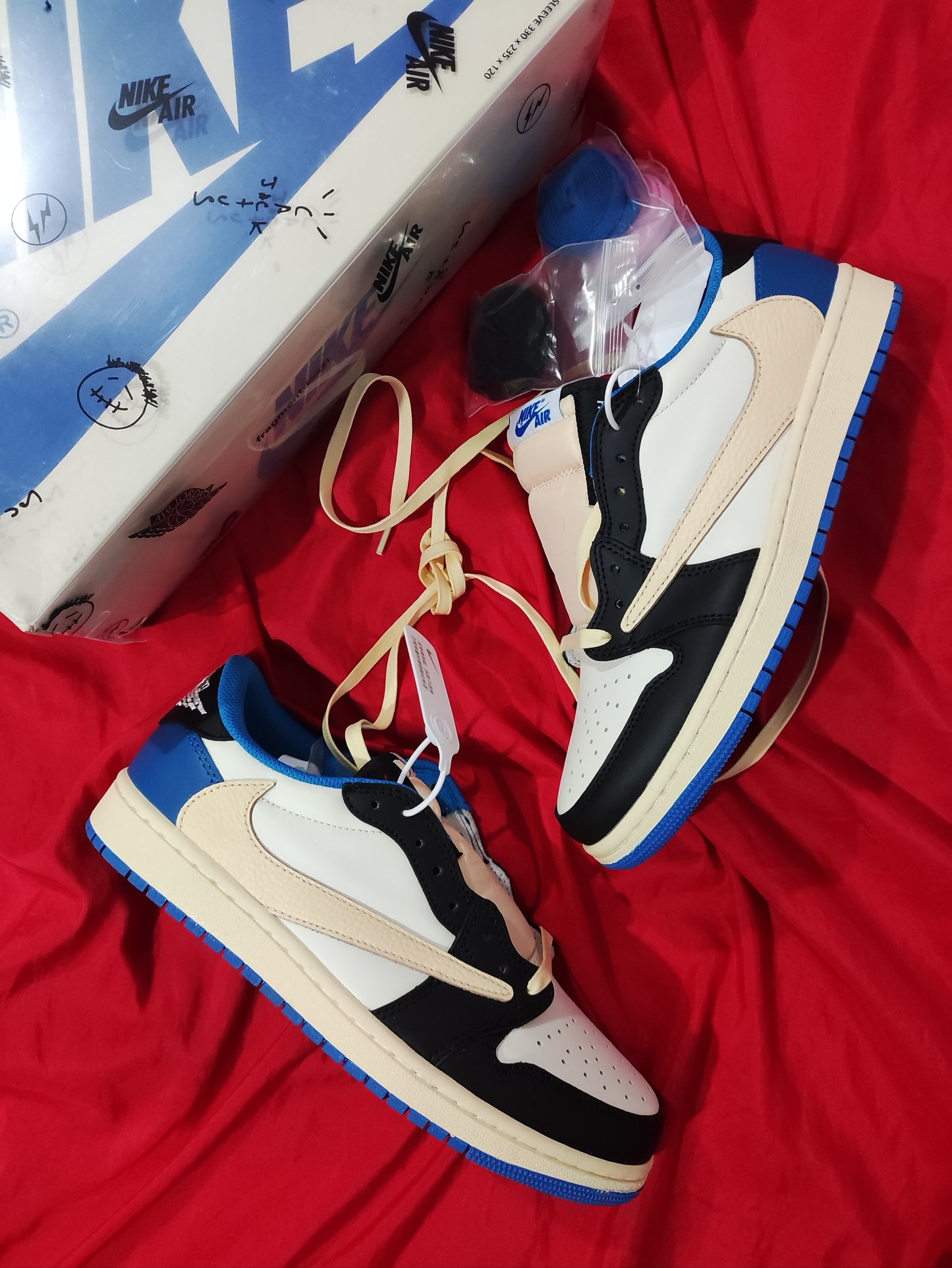 Zapatillas Jordan Retro 1 Low Fragment "Travis Scott" Talla 39 al 47 a 360 Soles A PEDIDO