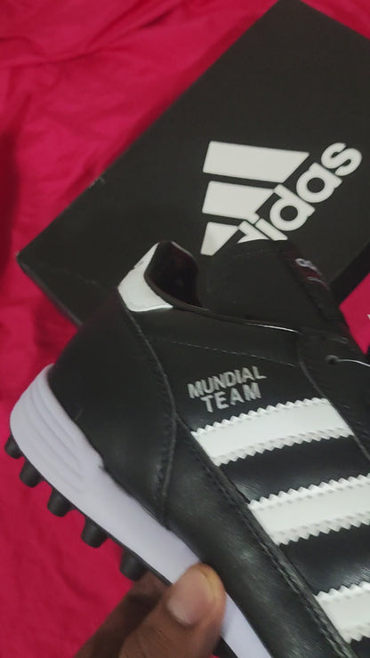 Adidas Mundial Team