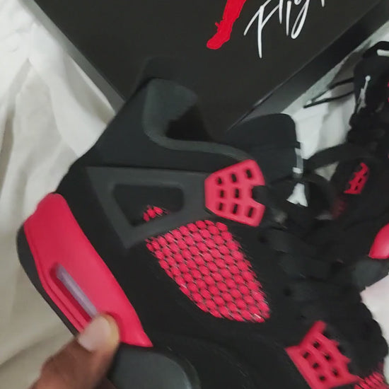 Air Jordan 4 "Red Thunder"