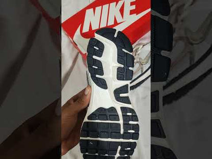 Zapatillas Nike Zoom Vomero 5 Metallic Silver a 320 Soles | 36-45
